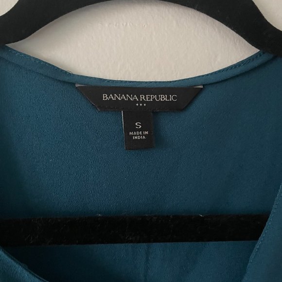 EUC Banana Republic Sleeveless Top | Teal | Small - Picture 3 of 3